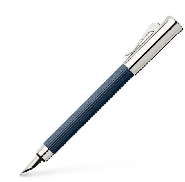 Nalivpero Tamitio,  Night Blue M